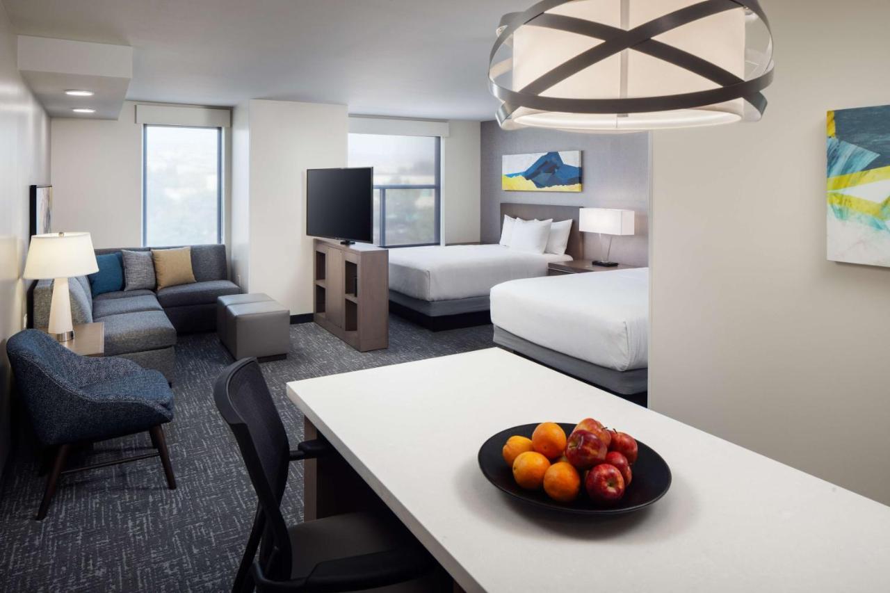 Hyatt House 瓦卡维尔 外观 照片