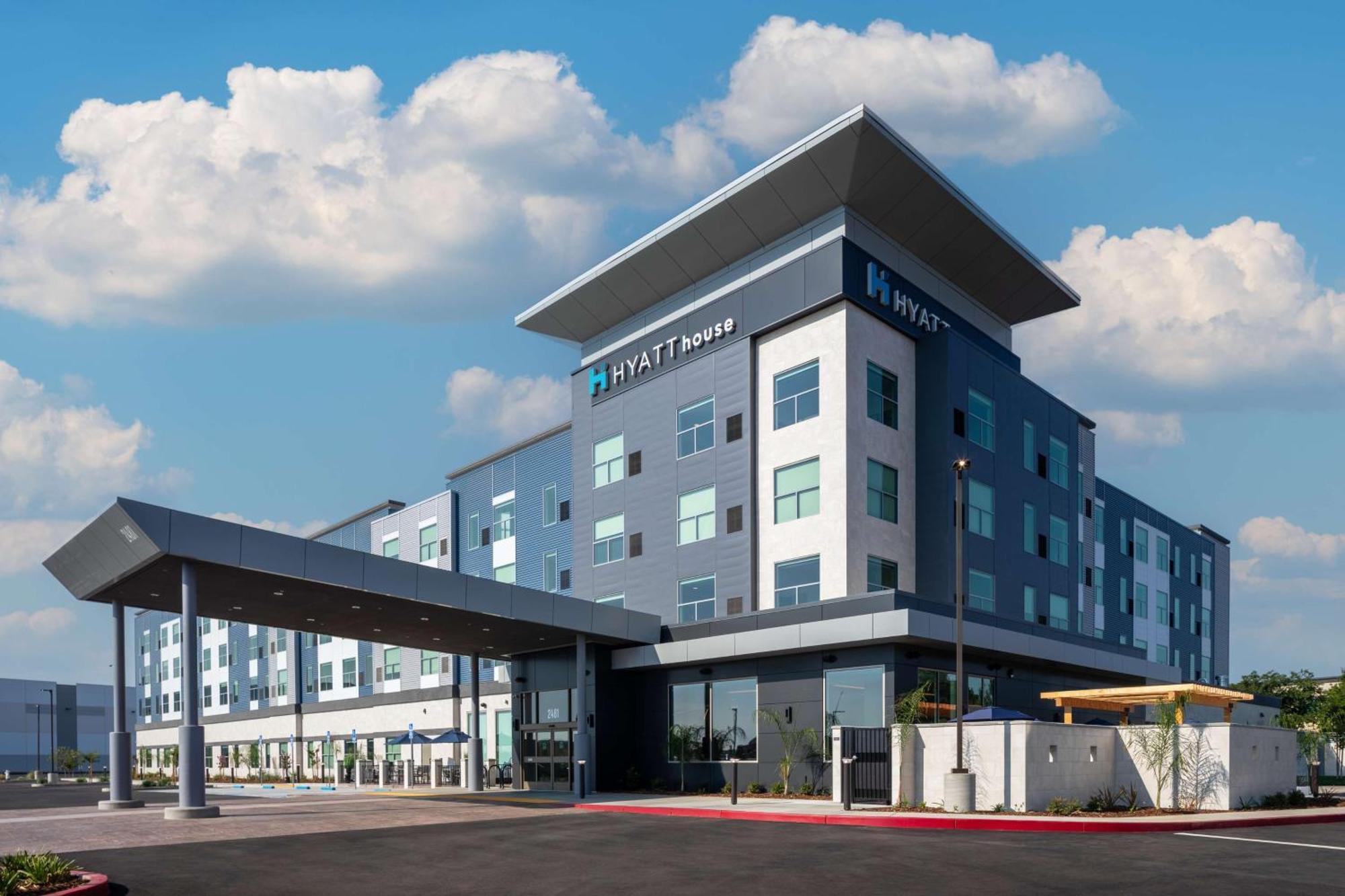 Hyatt House 瓦卡维尔 外观 照片